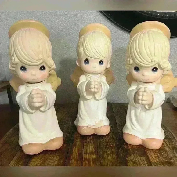 13 “Large Precious Moments Collection 1998 1 Boy & 2Girls Praying Garden Angels - Picture 1 of 7